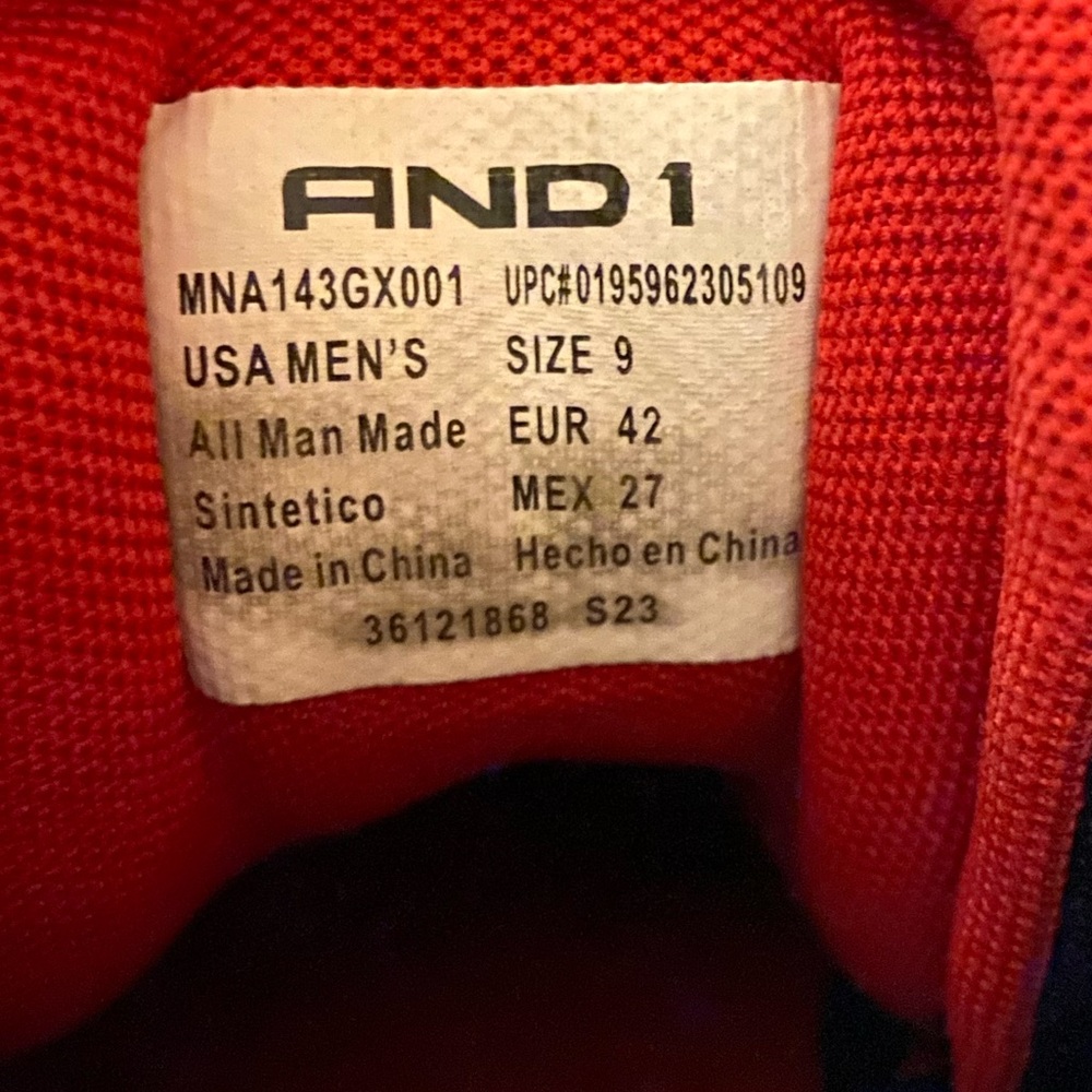 Men’s Size 9 Shaq And 1 Spider-Man shoes. Comfortable Shoes. - Picture 5 of 8